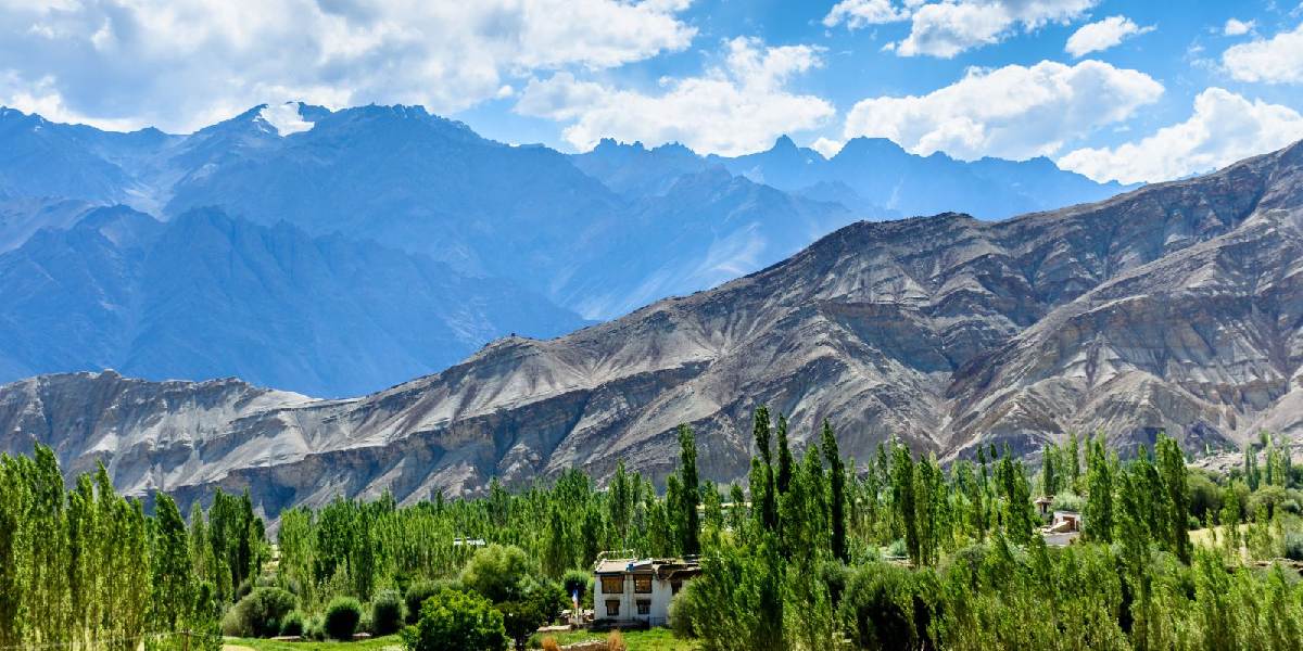 Jammu to Kashmir & Chandigarh Tour – 7 Days