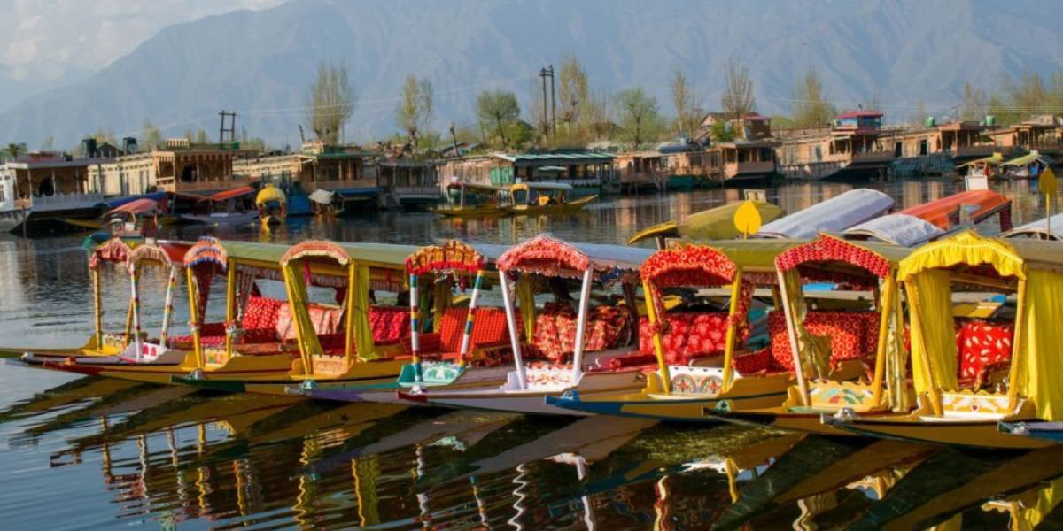 Jammu to Kashmir & Chandigarh Tour – 7 Days