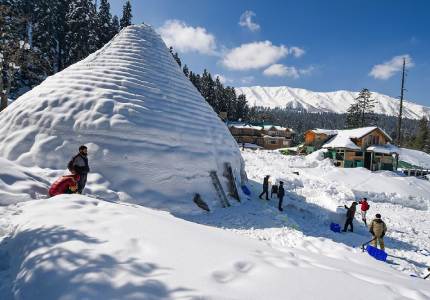 Jammu to Srinagar, Gulmarg, Pahalgam & Amritsar – 6-Day Journey